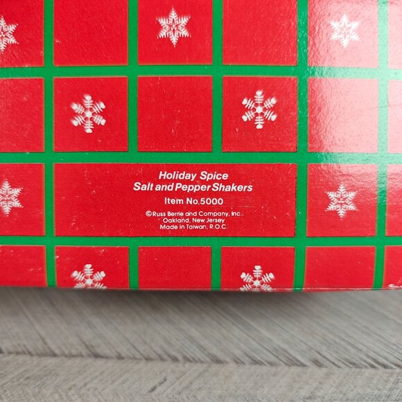 Vintage Russ Berrie Holiday Spice Santa & Mrs. Claus Salt & Pepper Shakers Set - Picture 2 of 7